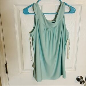 Women's Sleeveless Mint Top